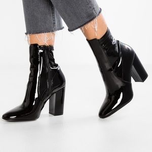 Aldo Black Vinyl Patent Look Booties 8